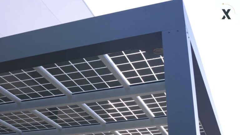Dise&ntilde;o Sostenible: Aislamiento T&eacute;rmico de Oficinas con Paneles Solares